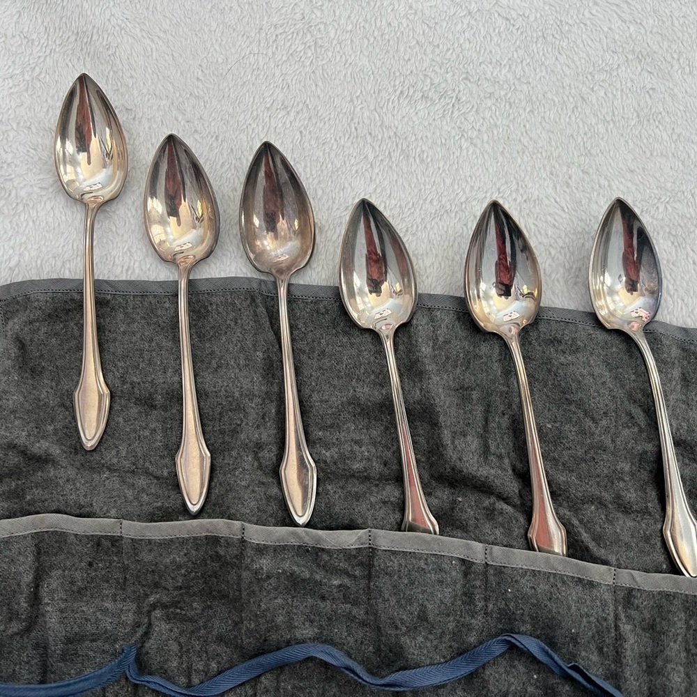 Alvin 1916 Long Life Molly Stark orange spoon 1 each